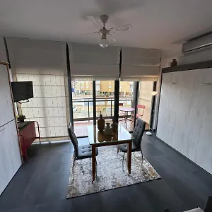 Estudio Con Piscina Y Garaje A 100 Mtr De La Playa Apartamento